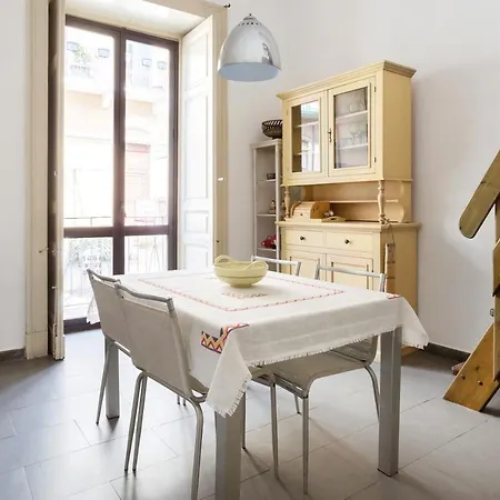Apartment Casa Vacanze A Pochi Passi Da Bellini *