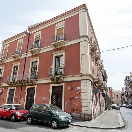 Casa Vacanze A Pochi Passi Da Bellini Catania